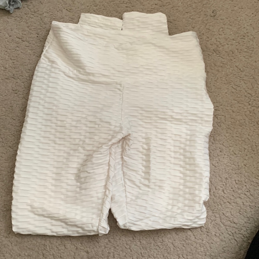 Scrunched Butt Leggings